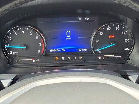 Used 2021 Ford Explorer XLT w/ Equipment Group 202A image 9