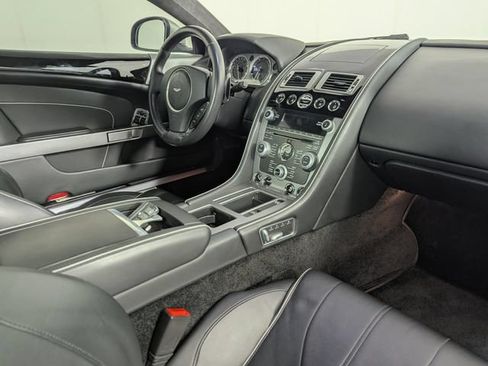 Used 2015 Aston Martin DB9 Coupe RWD image 18