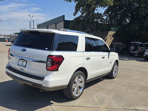 Used 2024 Ford Expedition King Ranch AWD/4WD image 5