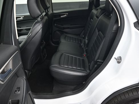 Used 2023 Ford Edge SEL image 23