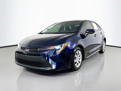 Used 2024 Toyota Corolla LE FWD image 10