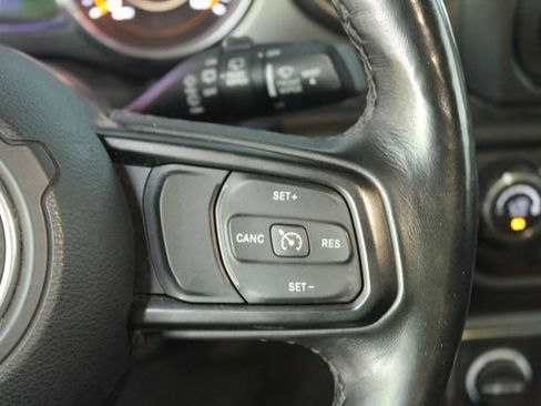 Used 2019 Jeep Wrangler Sport w/ Quick Order Package 28S AWD/4WD image 15