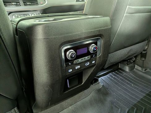 Used 2021 GMC Yukon AT4 w/ AT4 Premium Plus Package image 39