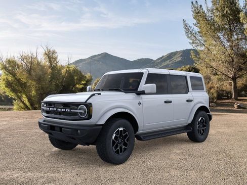 New 2026 Ford Bronco Outer Banks AWD/4WD image 1