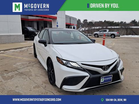 Used 2024 Toyota Camry XSE w/ Cold Weather Package image 6
