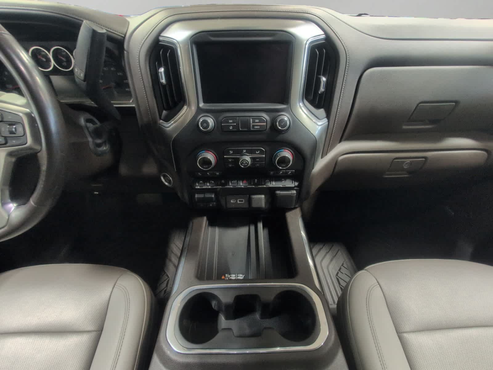 Used 2022 Chevrolet Silverado 1500 LTZ w/ LTZ Premium Package AWD/4WD image 11