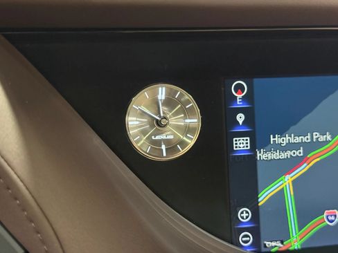 Used 2018 Lexus LS 500 AWD w/ Interior Upgrade Package image 30