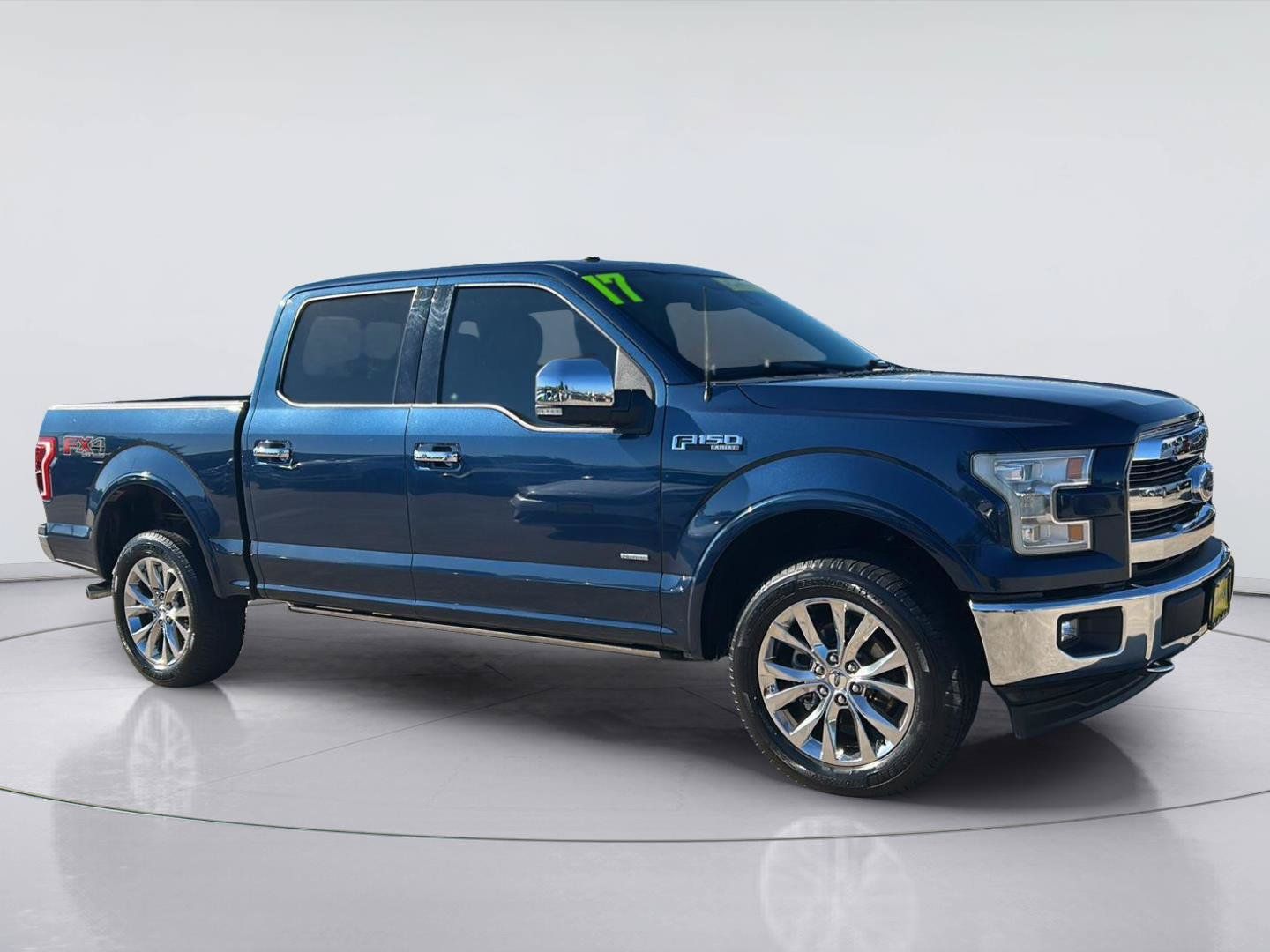Used 2017 Ford F150 Lariat w/ Equipment Group 502A Luxury AWD/4WD image 3