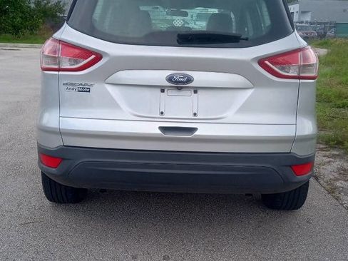 Used 2015 Ford Escape S image 7