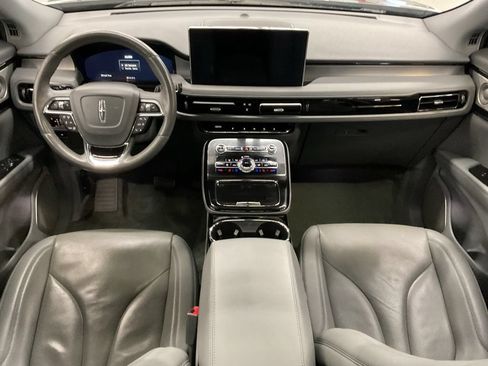 Used 2023 Lincoln Nautilus Reserve w/ Equipment Group 202A AWD/4WD image 17