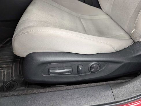 Used 2024 Honda Accord EX image 37