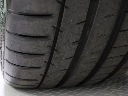 Used 2019 Mercedes-Benz AMG GT Roadster image 35