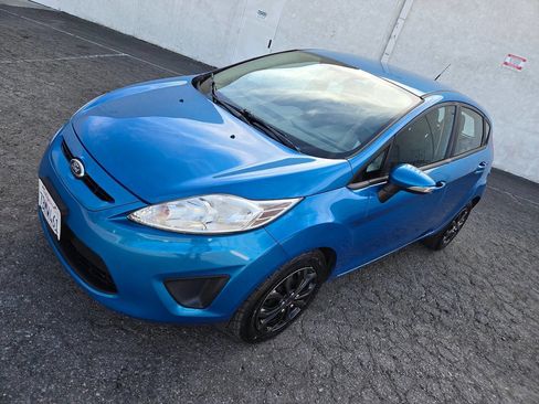 Used 2013 Ford Fiesta SE image 10