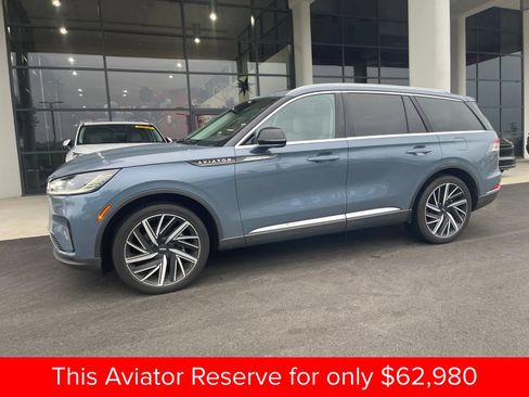 Used 2025 Lincoln Aviator Reserve w/ Equipment Group 201A AWD/4WD image 22