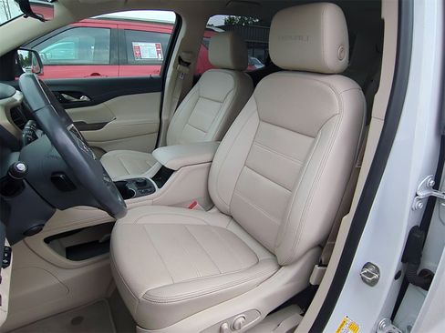 Certified 2022 GMC Acadia Denali w/ Denali Technology Package image 11