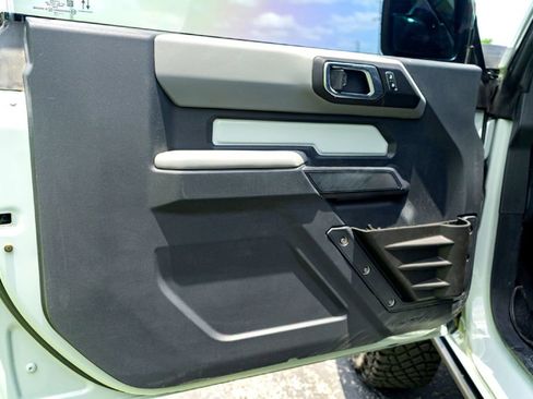 Used 2022 Ford Bronco 2-Door w/ Sasquatch Package AWD/4WD image 22