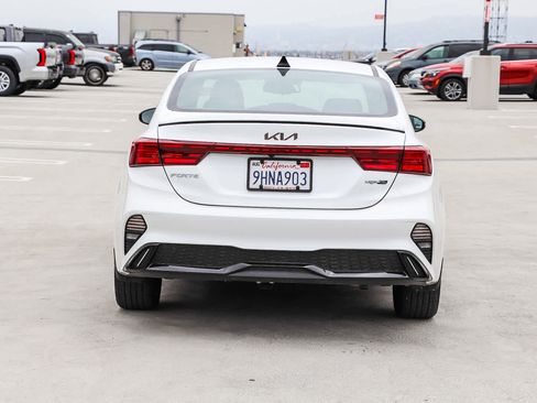Used 2023 Kia Forte GT-Line w/ GT-Line Technology Package FWD image 7