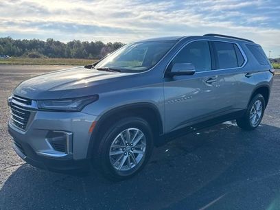Used 2023 Chevrolet Traverse LT