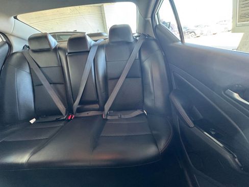 Used 2025 Nissan Altima 2.5 SR image 38