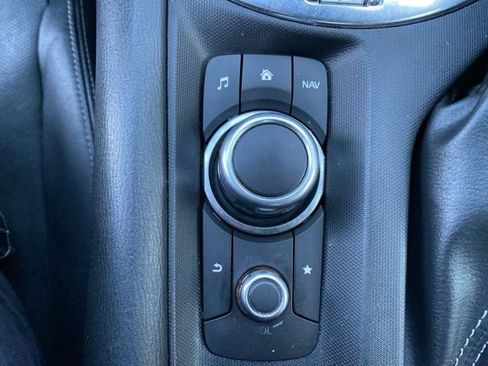 Used 2021 MAZDA MX-5 Miata RF Grand Touring image 30