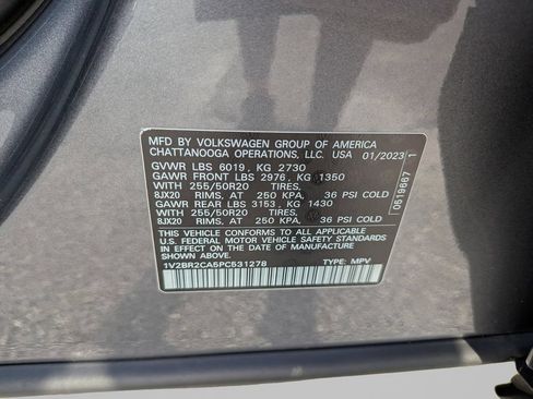Used 2023 Volkswagen Atlas SEL AWD/4WD image 36