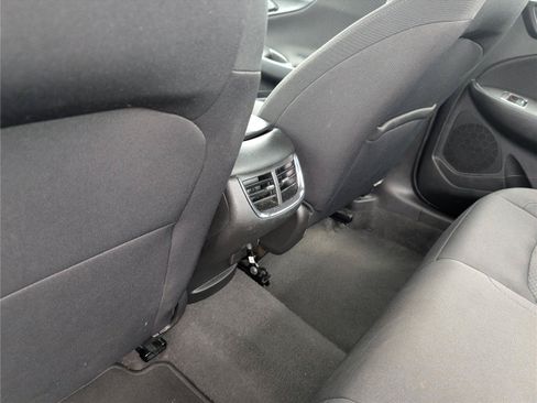 Used 2024 Chevrolet Malibu LT FWD image 30