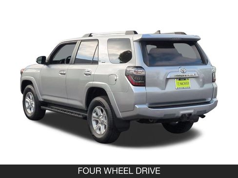 Used 2022 Toyota 4Runner SR5 Premium AWD/4WD image 7