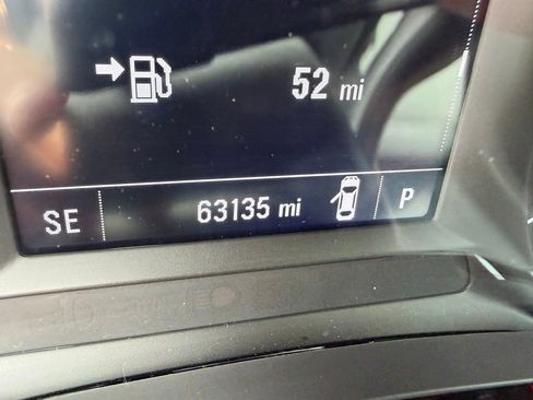 Used 2024 Chevrolet Trax LS FWD image 26