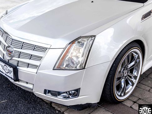 Used 2011 Cadillac CTS Performance image 5