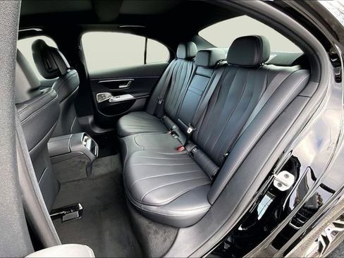 New 2026 Mercedes-Benz E 450 4MATIC Sedan image 13