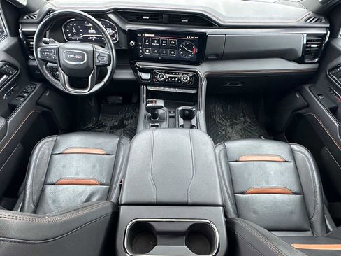 Used 2023 GMC Sierra 1500 AT4 w/ Technology Package image 18