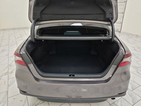 Used 2022 Toyota Camry LE image 26