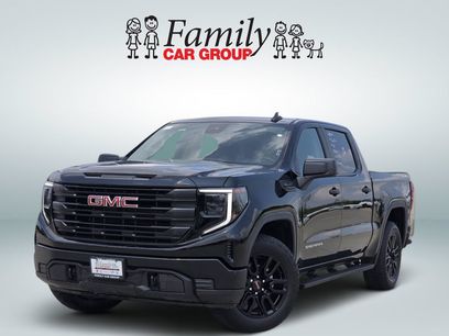 Used 2025 GMC Sierra 1500 Pro w/ Graphite Edition
