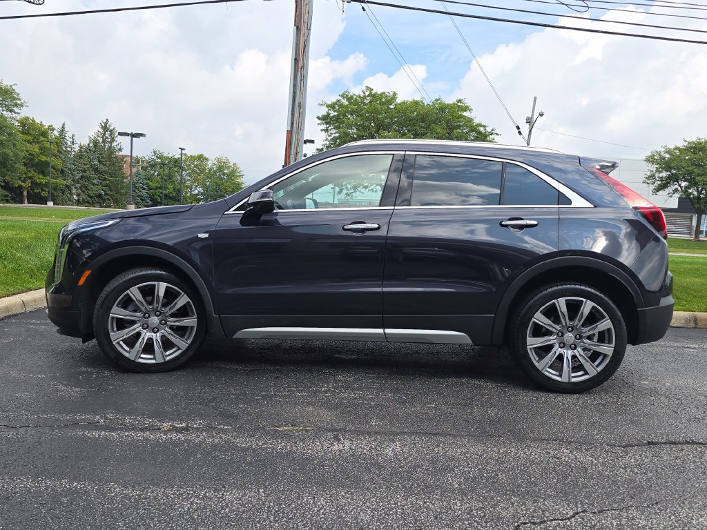 Certified 2023 Cadillac XT4 Premium Luxury w/ Cold Weather Package AWD/4WD image 4