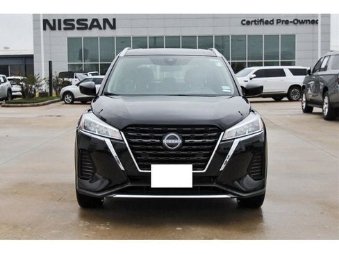 Used 2023 Nissan Kicks SV image 8