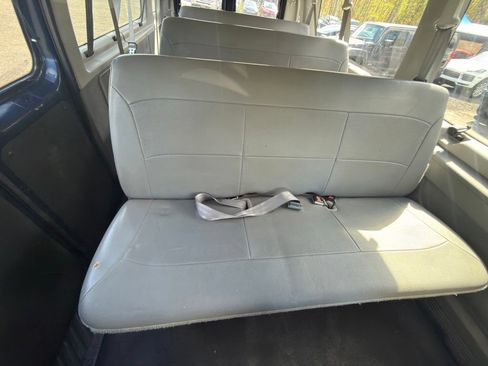 Used 2007 Ford E-350 and Econoline 350 XL RWD image 25