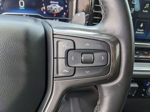 Used 2025 Chevrolet Silverado 1500 High Country w/ High Country Premium Package AWD/4WD image 28
