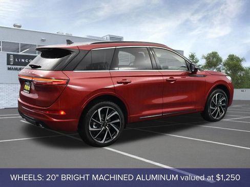 New 2025 Lincoln Corsair Grand Touring w/ Equipment Group 301A image 4