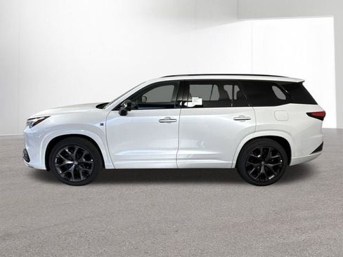 New 2026 Lexus TX 500h AWD image 28