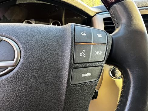 Used 2014 Lexus LX 570 4WD image 20