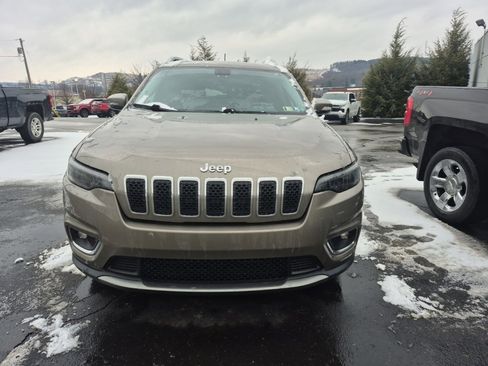 Used 2019 Jeep Cherokee Limited image 2