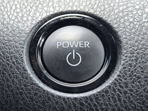 Used 2025 Toyota Camry SE FWD image 21