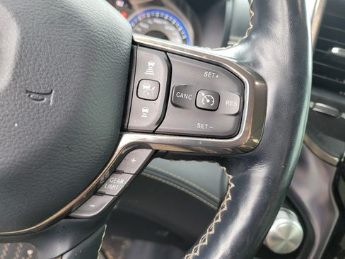 Certified 2019 RAM 1500 Limited RWD image 23
