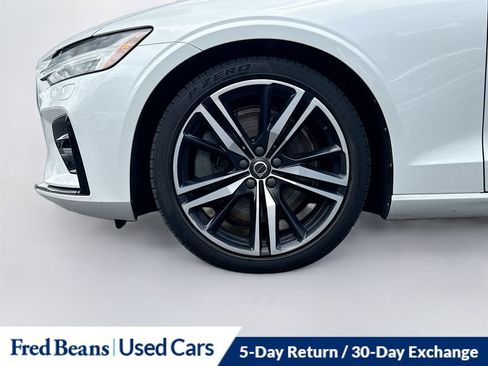 Used 2019 Volvo S60 T6 R-Design AWD/4WD image 38