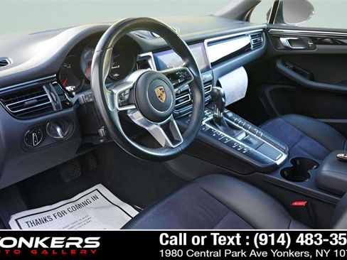 Used 2021 Porsche Macan S image 43