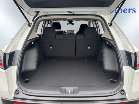 New 2026 Honda HR-V LX image 4