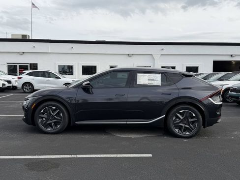 New 2026 Kia EV6 Light RWD image 7