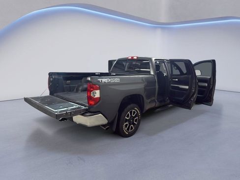 Used 2014 Toyota Tundra SR5 image 12