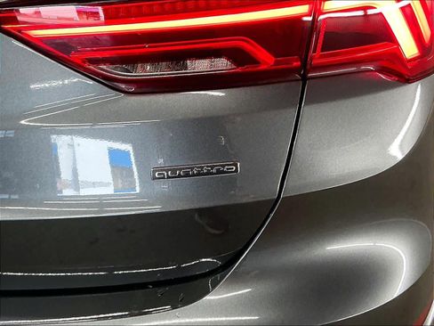 Certified 2025 Audi Q3 2.0T Premium Plus w/ Premium Plus Package image 11