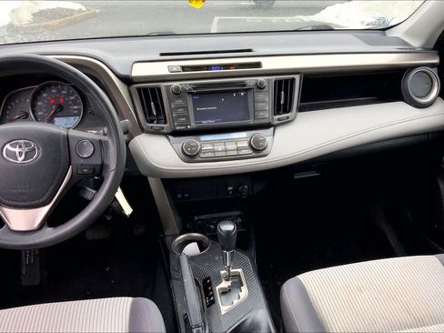 Used 2015 Toyota RAV4 XLE image 7